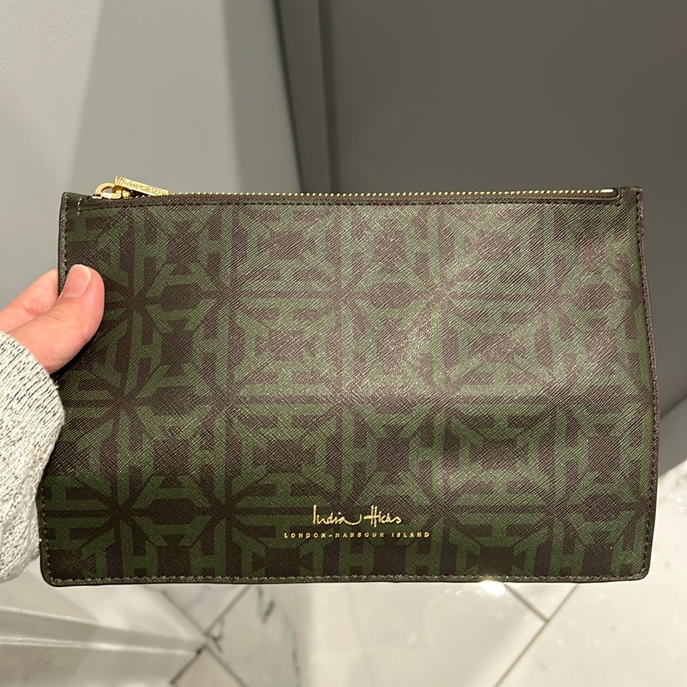 India Hicks pouch